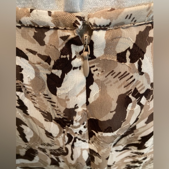 Jones New York ~ Size 8 ~ Taupe/Brown Full Long Skirt - Picture 9 of 12